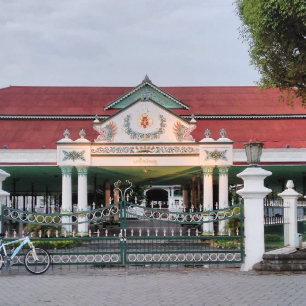 Paket Tour Jogja 10