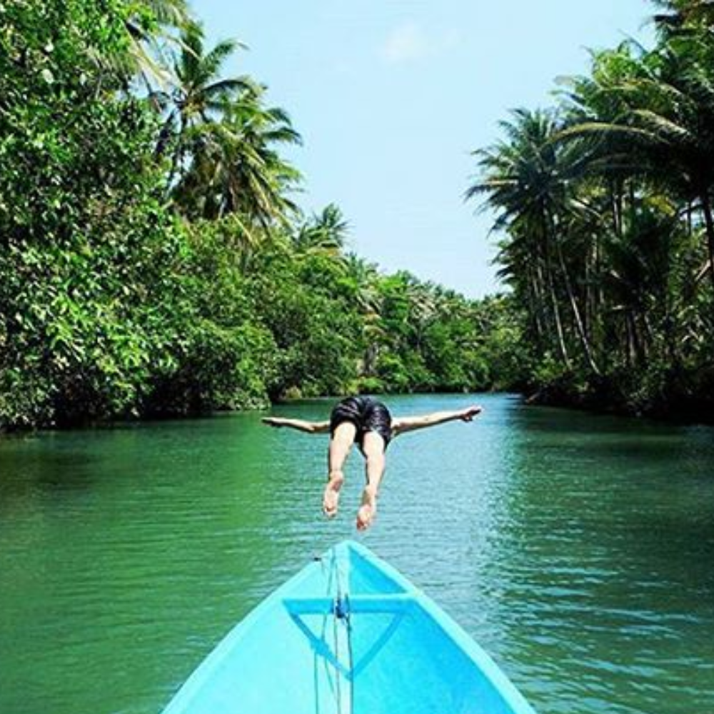 Paket Tour Pacitan