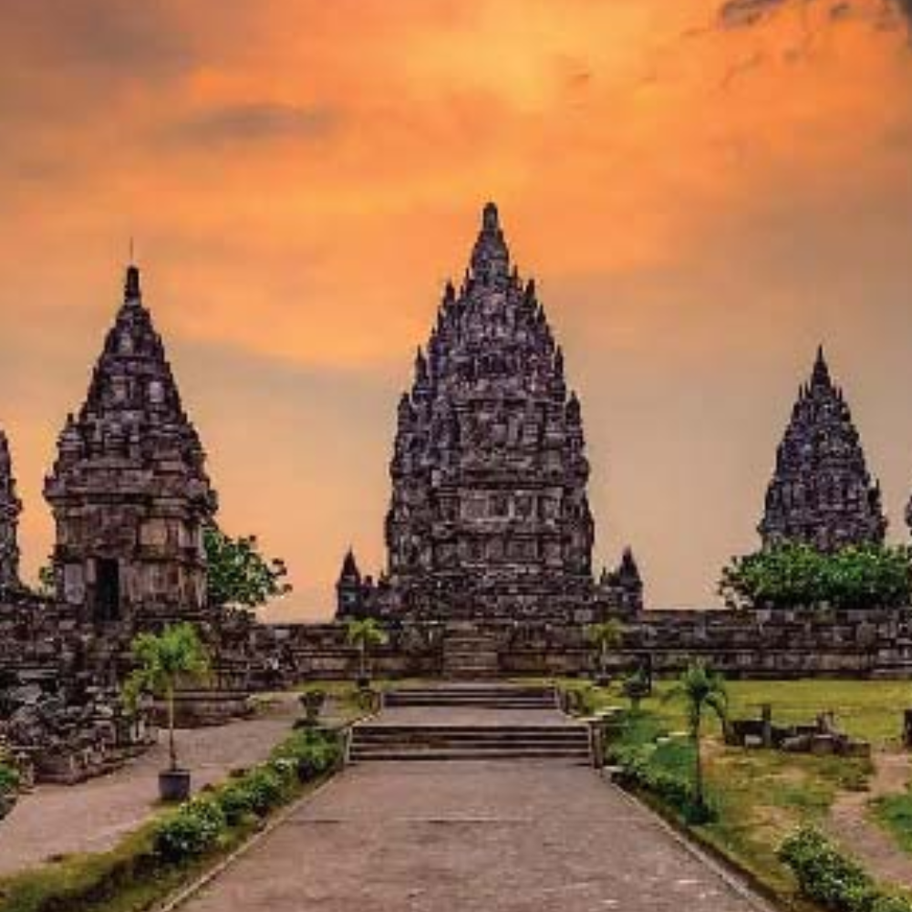 Paket Tour Jogja 5